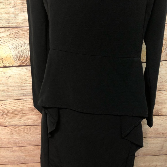 August 1 Eight Long Sleeve Dress - Picture 3 of 7